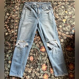 American Eagle Mom Jean